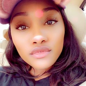 Meet your Posher, Shunita